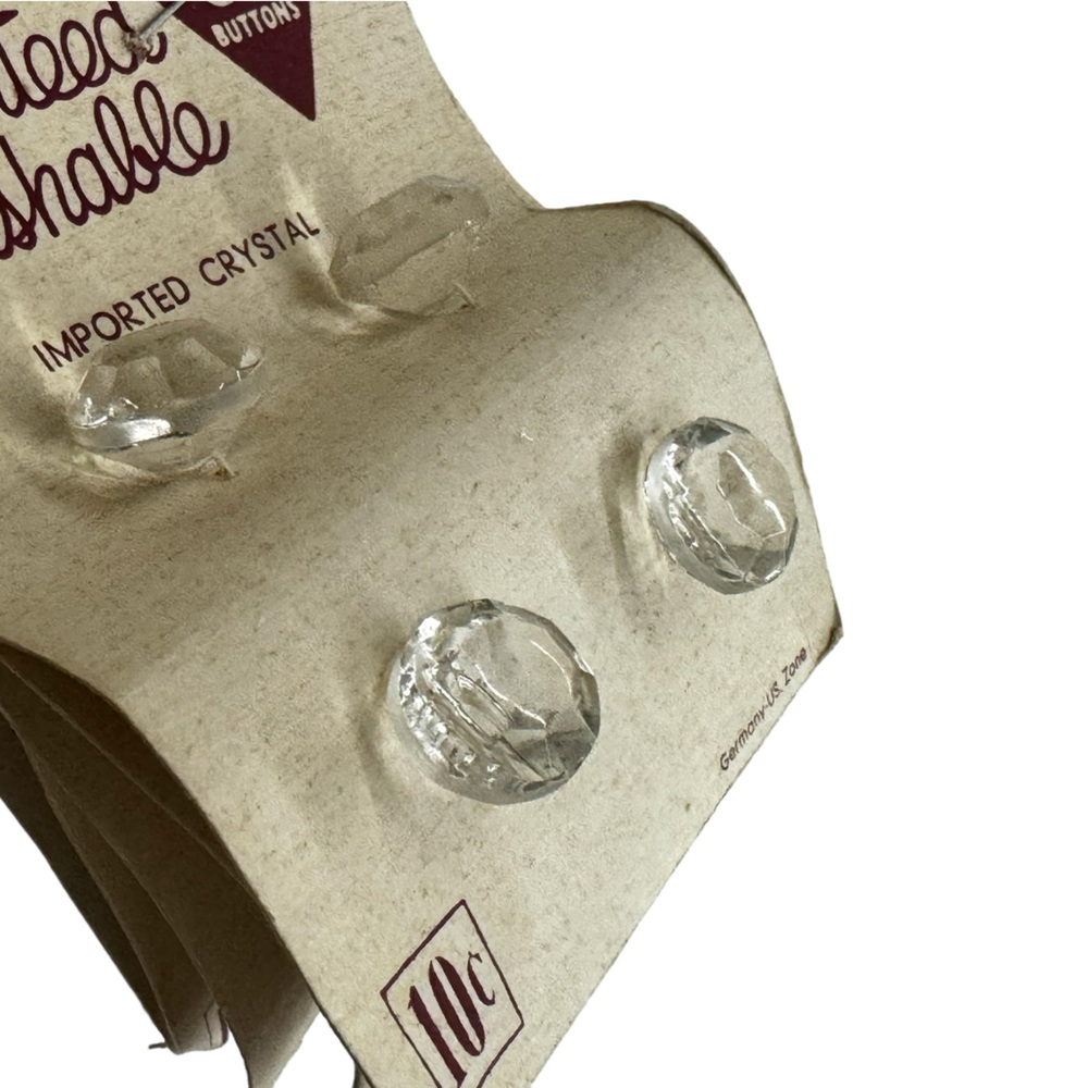Le Chic Buttons - Picture 4 of 5